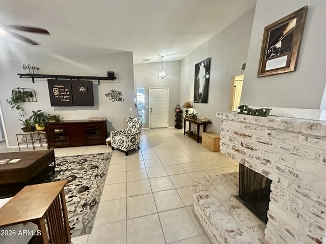 4332 W Morrow Drive, Glendale, AZ 85308