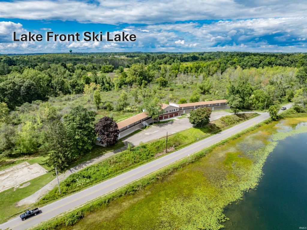 1045 S West Fox Lake Road, Angola, IN 46703