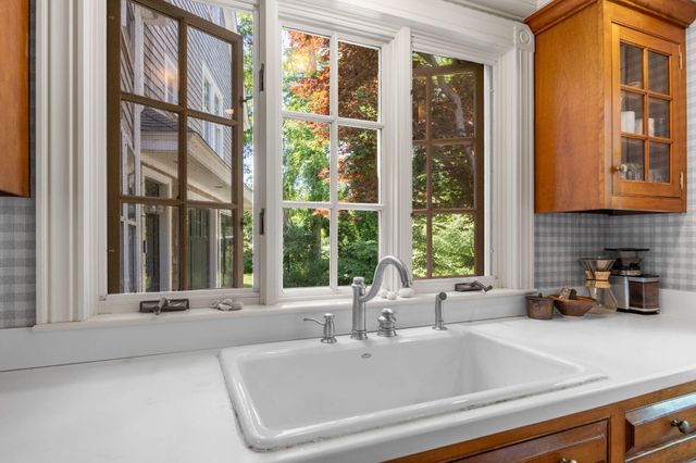 18 Old County Road, Sandwich, MA 02563