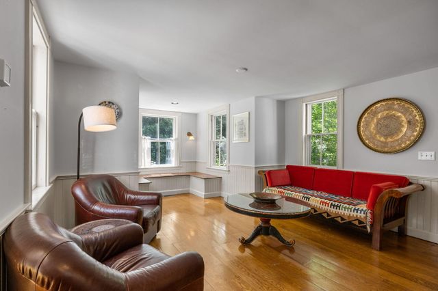 18 Old County Road, Sandwich, MA 02563