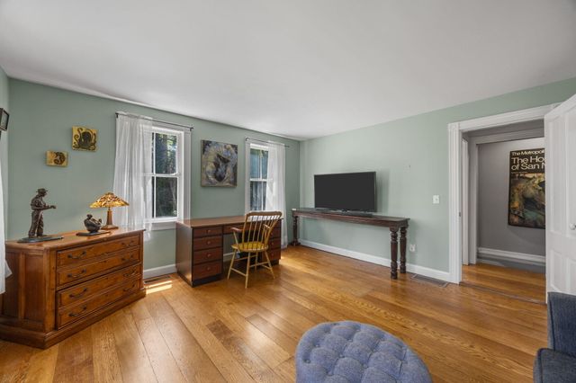 18 Old County Road, Sandwich, MA 02563