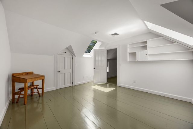 18 Old County Road, Sandwich, MA 02563