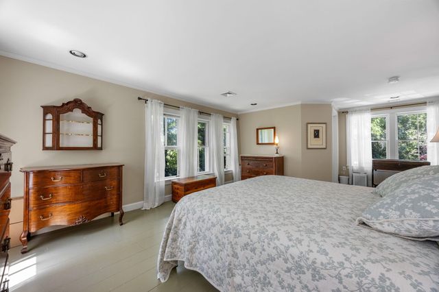 18 Old County Road, Sandwich, MA 02563