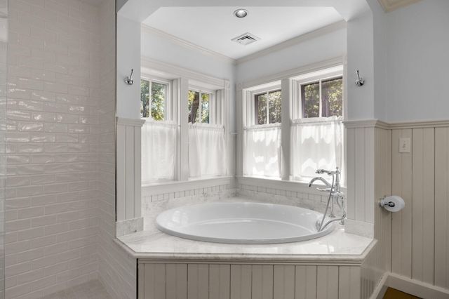 18 Old County Road, Sandwich, MA 02563