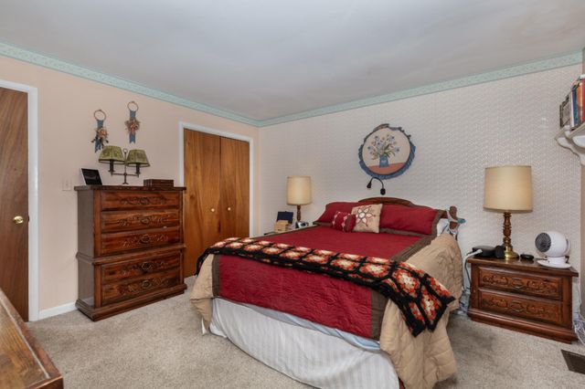 2717 LAWNDALE RD, Finksburg, MD 21048