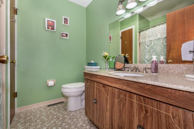 2717 LAWNDALE RD, Finksburg, MD 21048