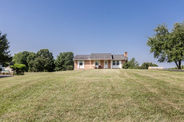 2717 LAWNDALE RD, Finksburg, MD 21048