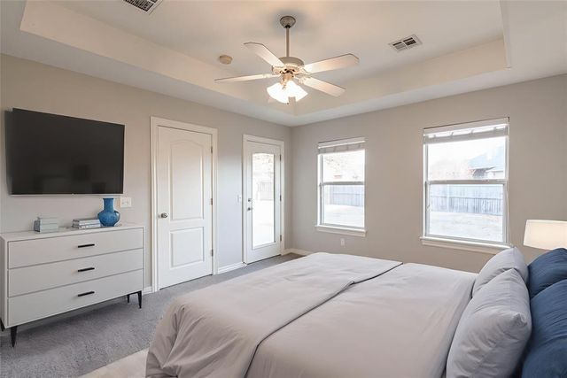 11539 NW 5th Street, Yukon, OK 73099