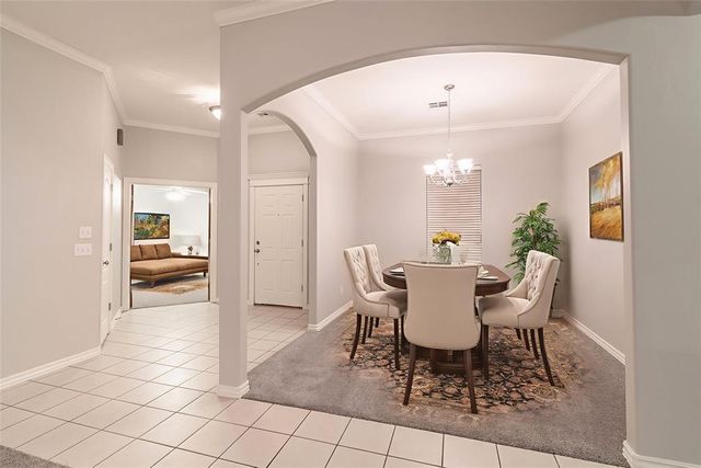 11539 NW 5th Street, Yukon, OK 73099