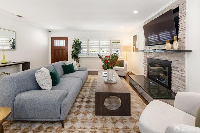 1607 Linda Mar Boulevard, Pacifica, CA 94044