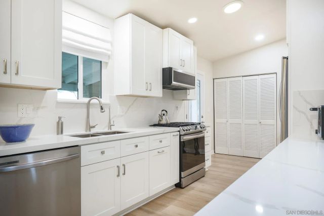 2010 W San Marcos 54, San Marcos, CA 92078