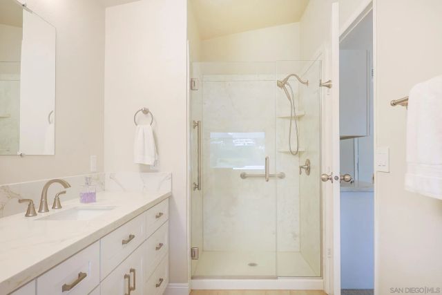 2010 W San Marcos 54, San Marcos, CA 92078