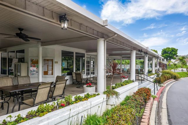 2010 W San Marcos 54, San Marcos, CA 92078