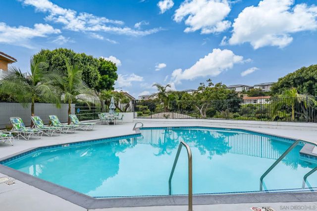 2010 W San Marcos 54, San Marcos, CA 92078