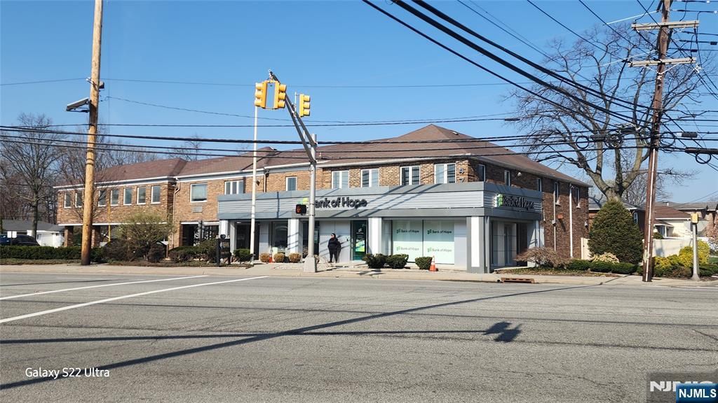 474 Sylvan Avenue, Englewood Cliffs, NJ 07632