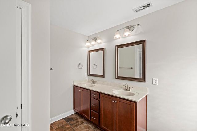 408 Canvasback Lane, Sneads Ferry, NC 28460