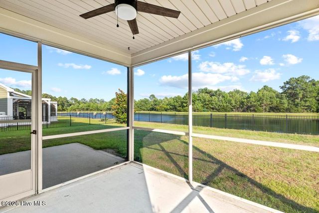 408 Canvasback Lane, Sneads Ferry, NC 28460