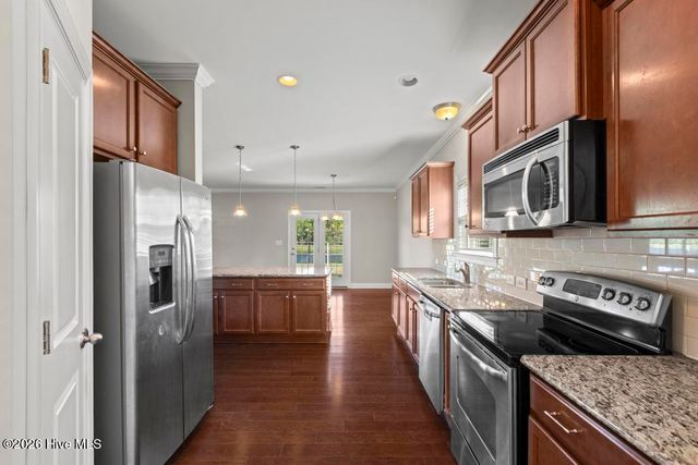 408 Canvasback Lane, Sneads Ferry, NC 28460