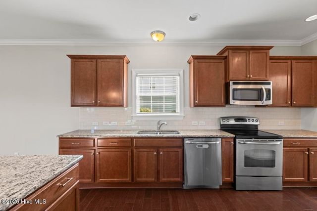 408 Canvasback Lane, Sneads Ferry, NC 28460