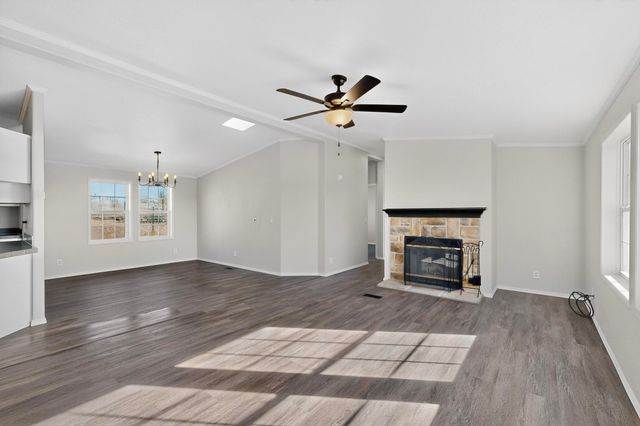 18 Buck Road, Edgewood, NM 87015