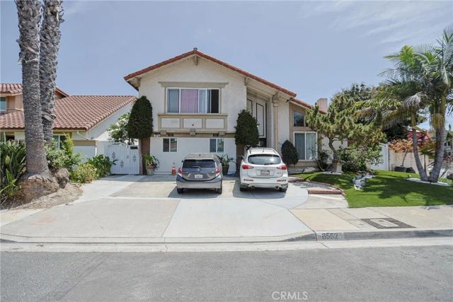 8552 Bermuda, Westminster, CA 92683