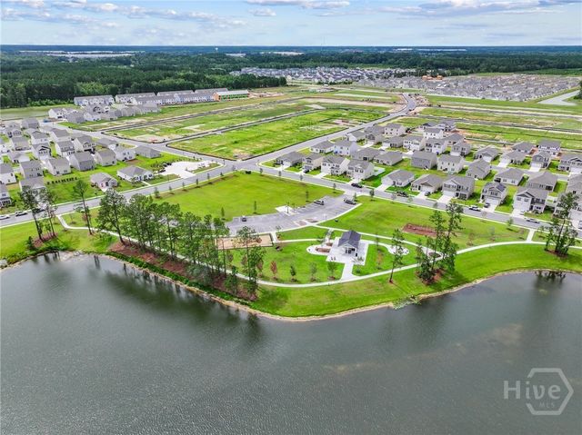 10 Gladewater Drive, Port Wentworth, GA 31407