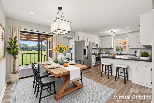 16924 Knoxwood Drive, Huntersville, NC 28078