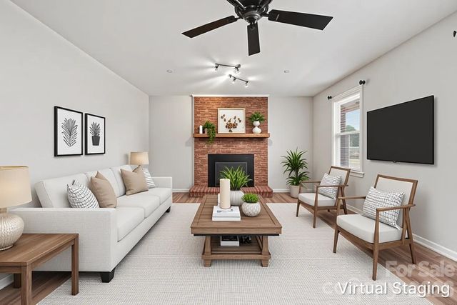 16924 Knoxwood Drive, Huntersville, NC 28078