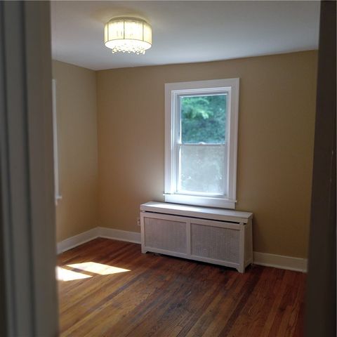 7110 Churchland St, Lincoln Larimer, PA 15206