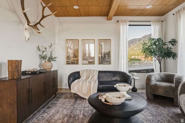 923 N EMERY LN, Elk Ridge, UT 84651