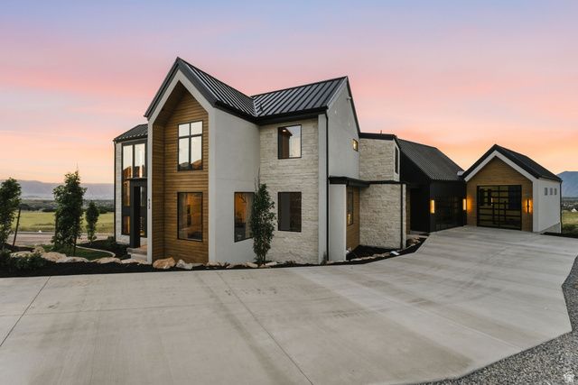 923 N EMERY LN, Elk Ridge, UT 84651