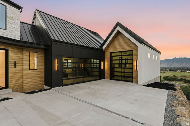 923 N EMERY LN, Elk Ridge, UT 84651
