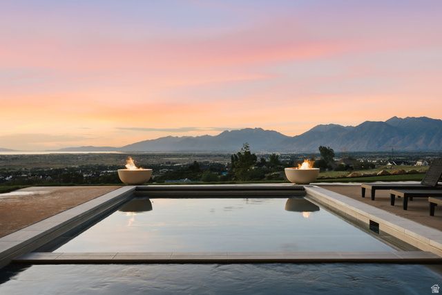 923 N EMERY LN, Elk Ridge, UT 84651