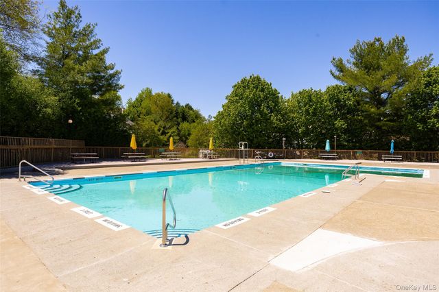 11 Millholland Drive I, Fishkill, NY 12524