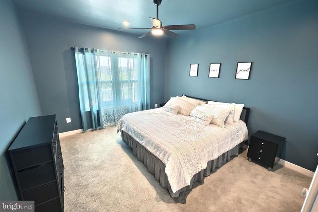 14 WINIFRED DR, Hanover, PA 17331