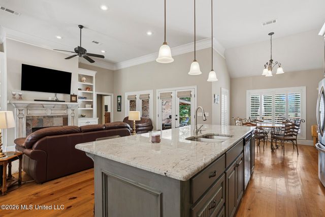 126 Ashbrooke Trail, Madison, MS 39110