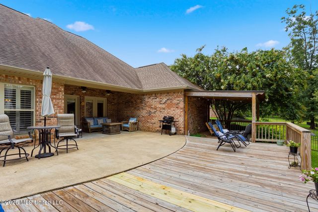 126 Ashbrooke Trail, Madison, MS 39110