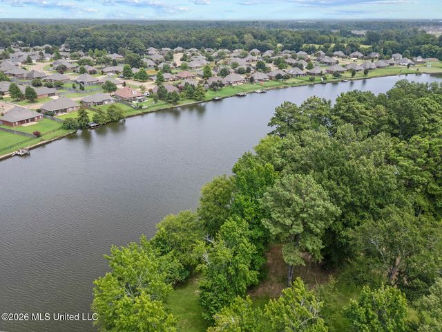 126 Ashbrooke Trail, Madison, MS 39110