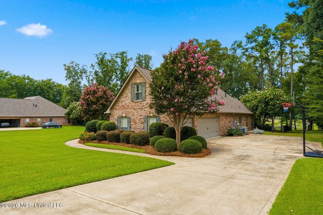 126 Ashbrooke Trail, Madison, MS 39110