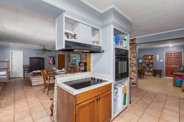 1105 Ada Street, Woodville, TX 75979