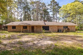 1105 Ada Street, Woodville, TX 75979