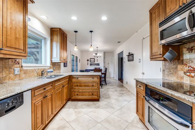 11315 Fernald Avenue, Dallas, TX 75218