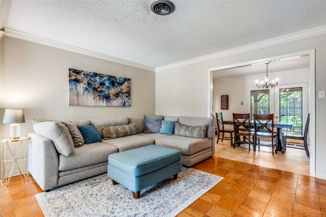 11315 Fernald Avenue, Dallas, TX 75218