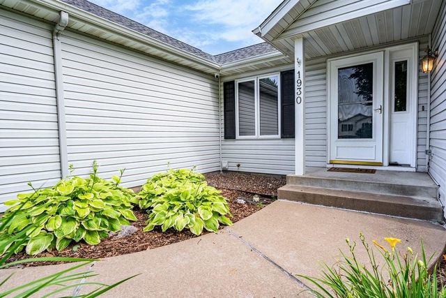 1930 Meadow Lane, Eau Claire, WI 54701