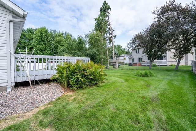 1930 Meadow Lane, Eau Claire, WI 54701