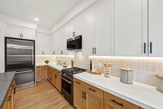 4913 Vivi Place, San Jose, CA 95124