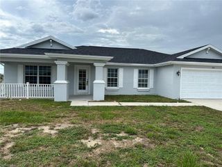 1401 N Gator CIR, Cape Coral, FL 33909