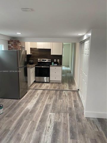 1313 NW 3rd Ave 0, Fort Lauderdale, FL 33311