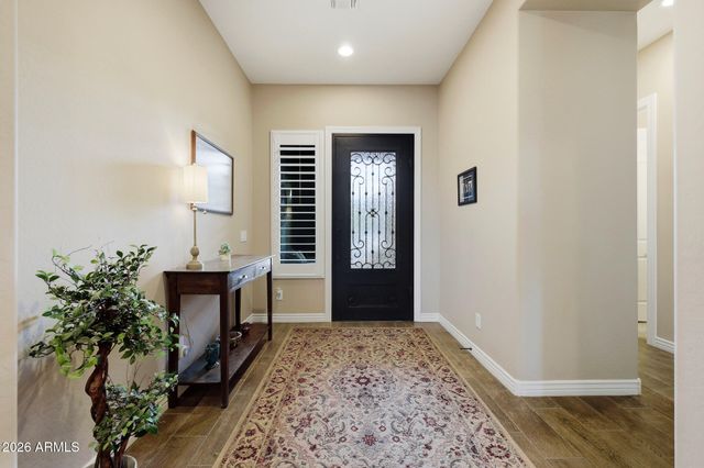 10016 W WHITE FEATHER Lane, Peoria, AZ 85383