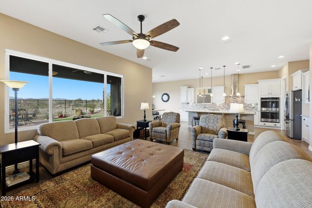 10016 W WHITE FEATHER Lane, Peoria, AZ 85383